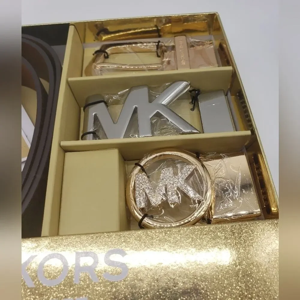 MICHAEL Michael Kors 6 In 1 Reversible Belt Set NWT
